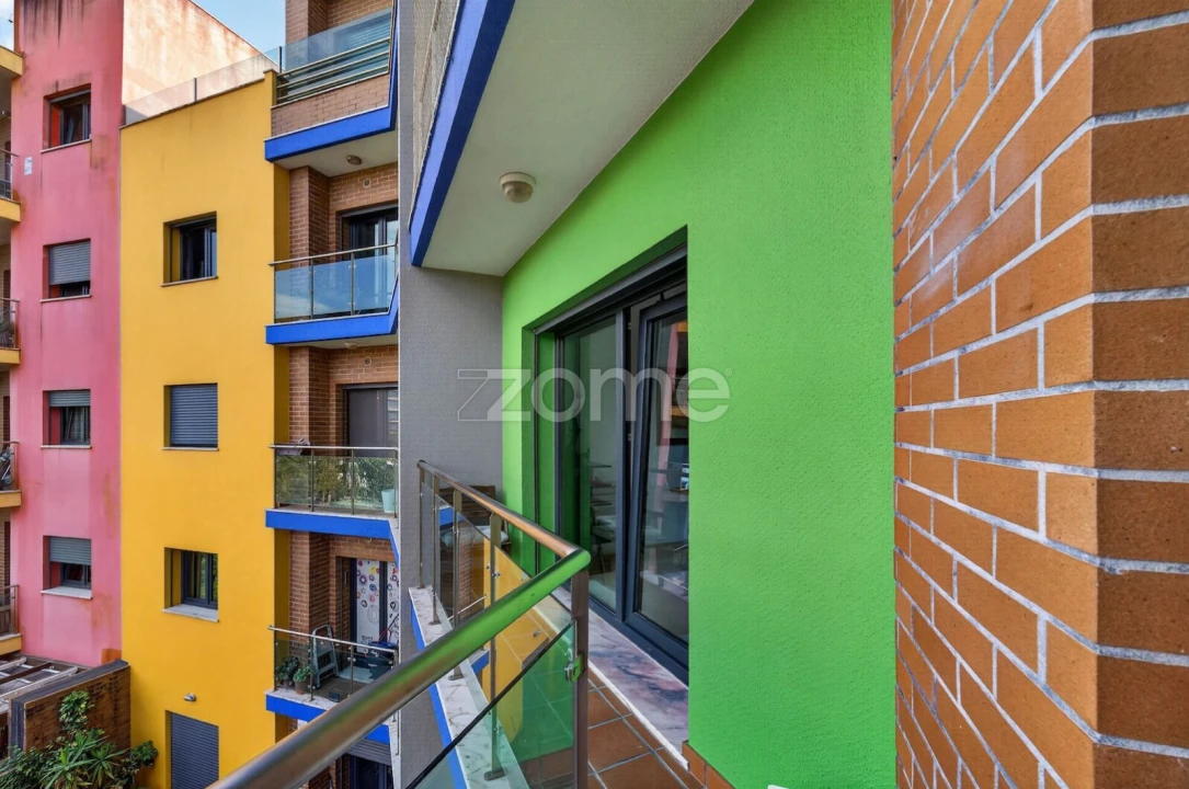 Apartamento T3 para Venda em Ramada e Caneças Foto 11