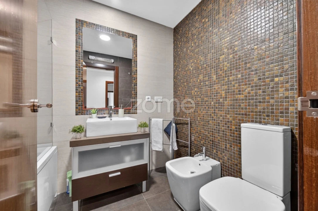 Apartamento T3 para Venda em Ramada e Caneças Foto 17