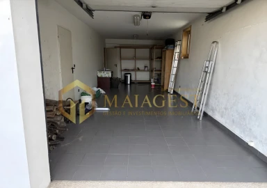 Moradia T4 para Venda em Oliveira do Douro