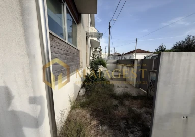 Moradia T4 para Venda em Oliveira do Douro