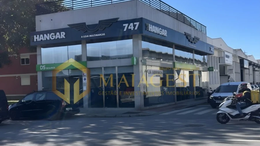 Loja para Arrendamento em Ramalde