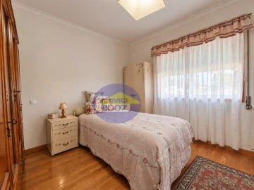 Moradia T3 para Venda em Fiães