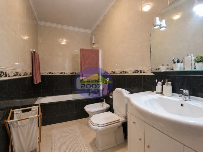 Moradia T3 para Venda em Fiães Foto 19