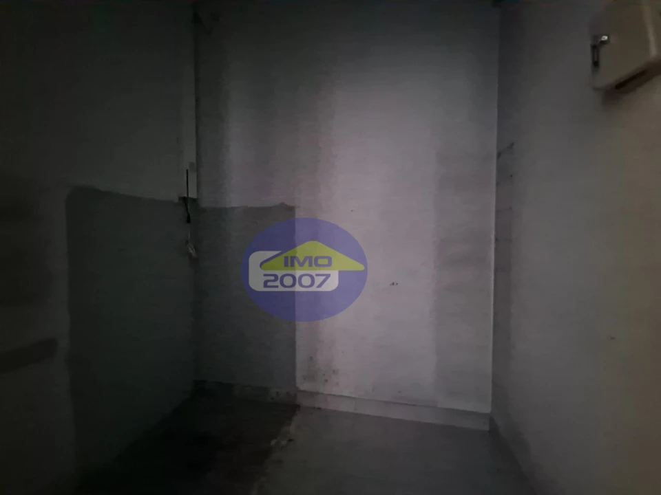 Loja para Venda em São João da Madeira Foto 11