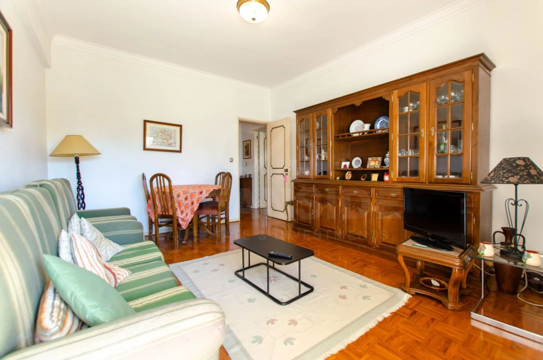 Apartamento T2 para Venda em Oeiras e São Julião da Barra, Paço de Arcos e Caxias Foto 4