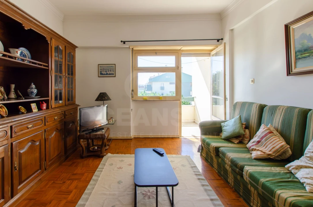 Apartamento T2 para Venda em Oeiras e São Julião da Barra, Paço de Arcos e Caxias Foto 3