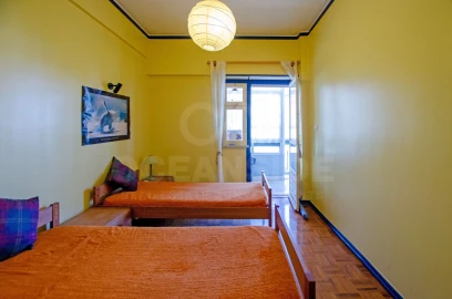 Apartamento T2 para Venda em Oeiras e São Julião da Barra, Paço de Arcos e Caxias