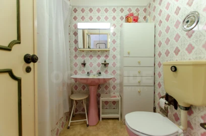 Apartamento T2 para Venda em Oeiras e São Julião da Barra, Paço de Arcos e Caxias