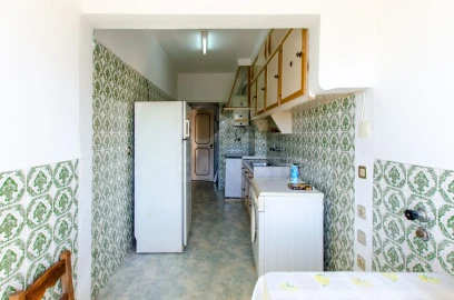 Apartamento T2 para Venda em Oeiras e São Julião da Barra, Paço de Arcos e Caxias