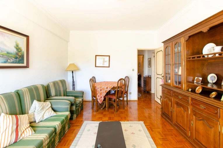 Apartamento T2 para Venda em Oeiras e São Julião da Barra, Paço de Arcos e Caxias Foto 5