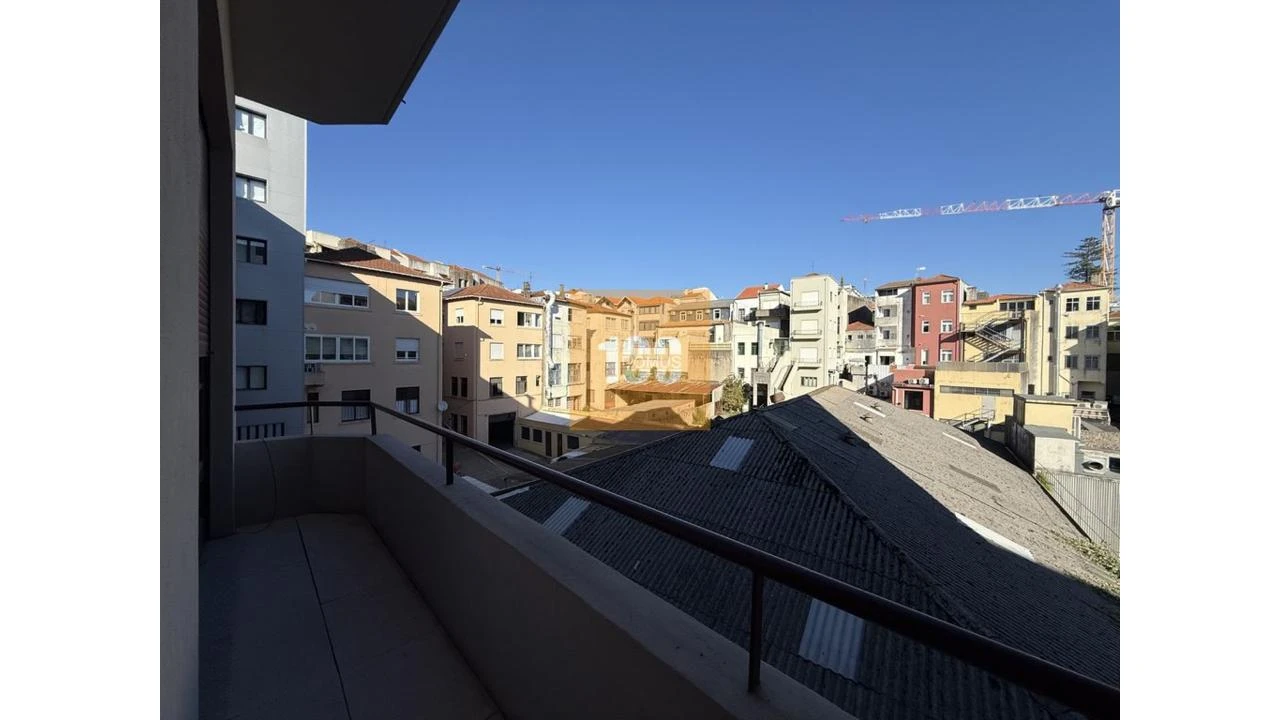 Apartamento T3 para Venda em Cedofeita, Santo Ildefonso, Sé, Miragaia, São Nicolau e Vitória Foto 11