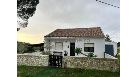 Moradia T2 para Venda em Santiago do Cacém, Santa Cruz e São Bartolomeu da Serra