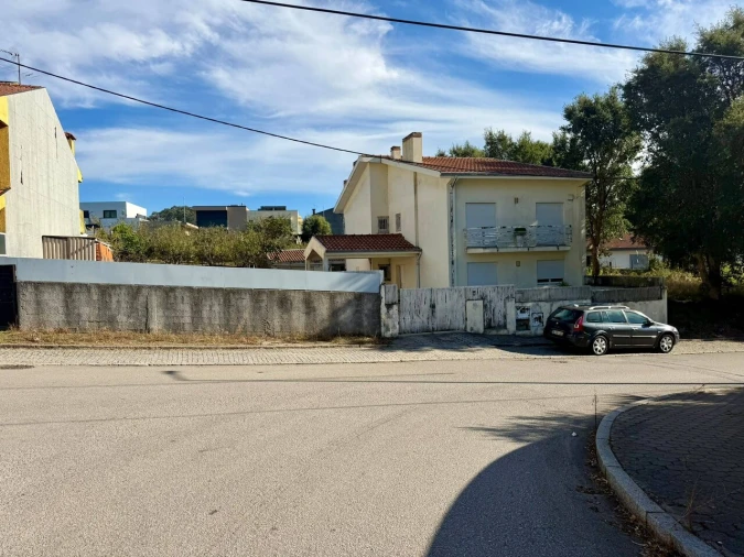 Terreno para Venda em Pedroso e Seixezelo Foto 9