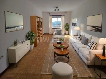 Apartamento T2 para Venda em Avintes