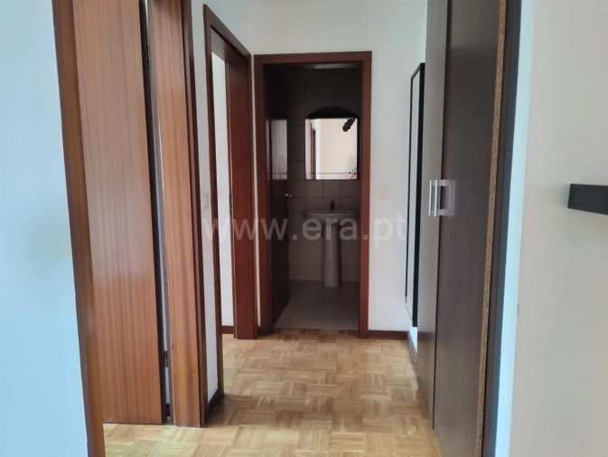 Apartamento T2 para Venda em Avintes Foto 7