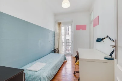 Apartamento T5 para Venda em Penha de França