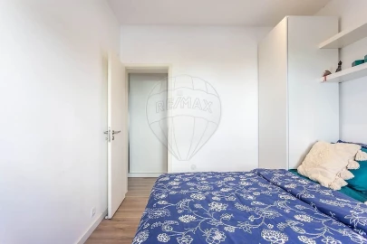 Apartamento T1 para Venda em Alvalade