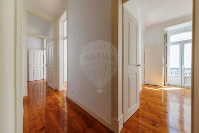 Apartamento T3 para Venda em Santa Maria Maior