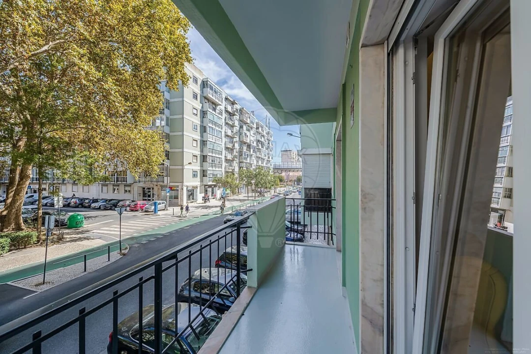 Apartamento T3 para Venda em Lumiar Foto 17