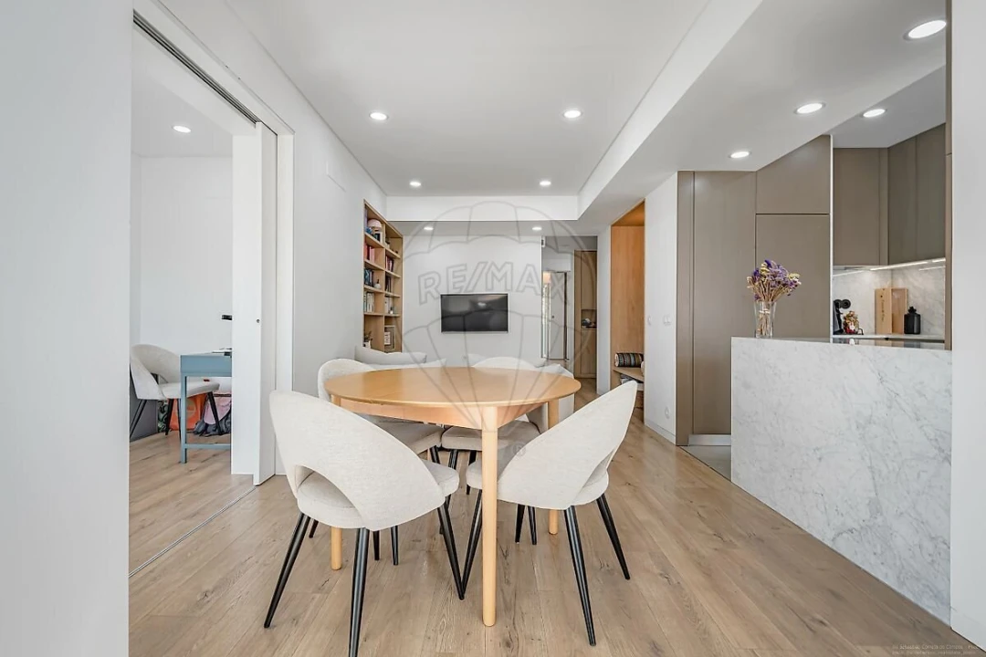 Apartamento T3 para Venda em Lumiar Foto 3