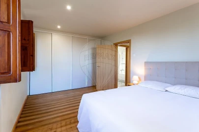 Quinta T7 para Venda em Ramada e Caneças