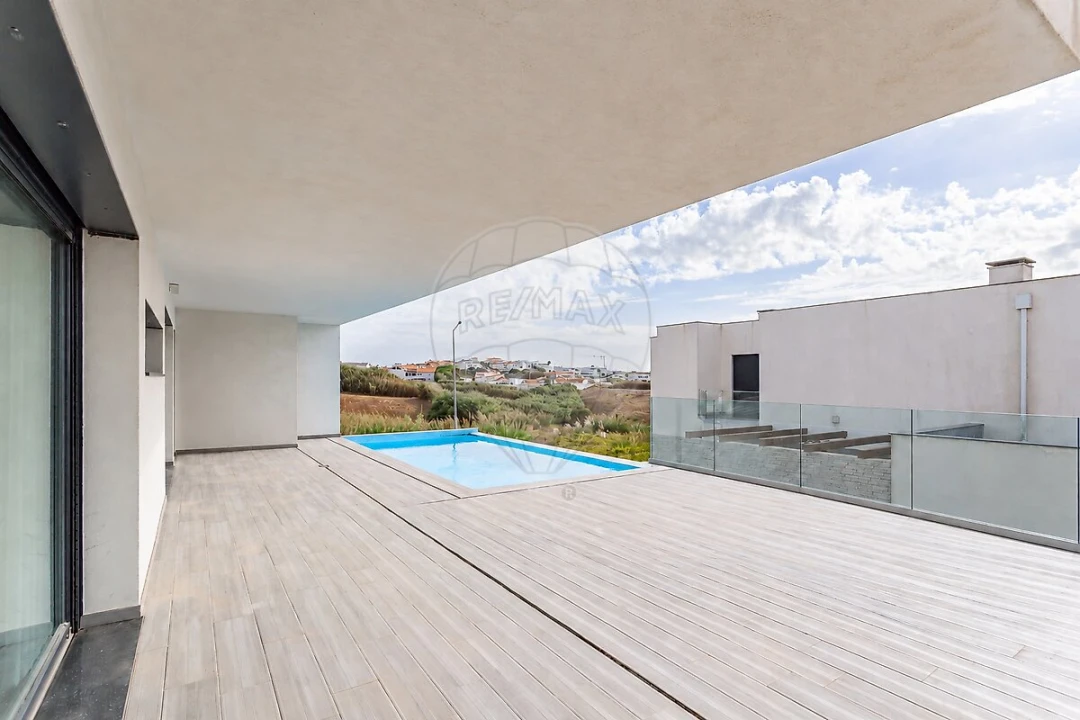 Moradia T3 para Venda em Lourinhã e Atalaia Foto 5