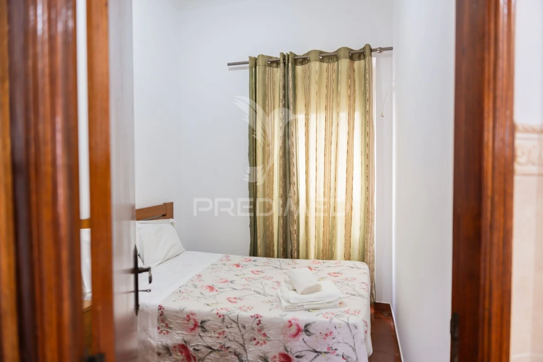 Apartamento T3 para Venda em Nazare Foto 10