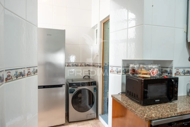 Apartamento T3 para Venda em Nazare Foto 6