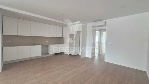 Apartamento T2 para Venda em Real, Dume e Semelhe