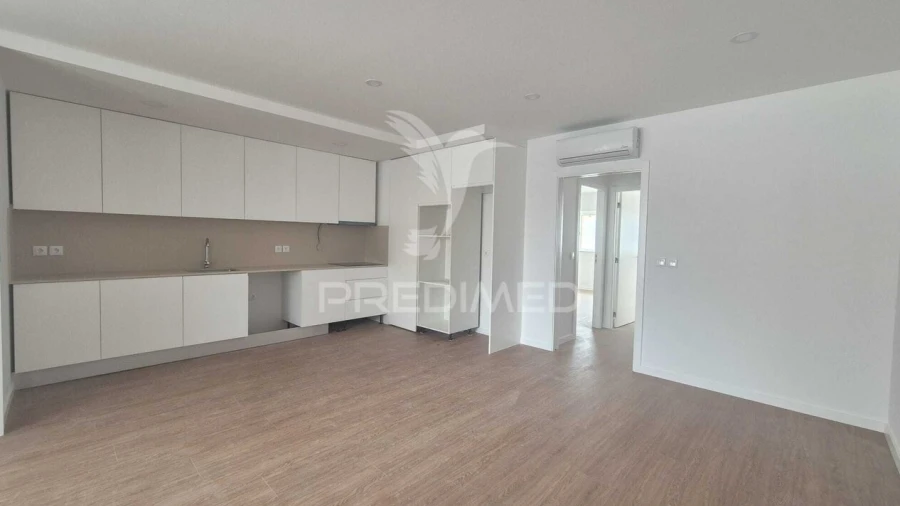 Apartamento T2 para Venda em Real, Dume e Semelhe