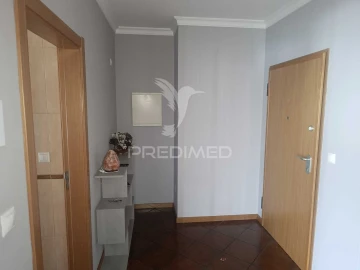Apartamento T2 para Venda em Peso da Régua e Godim
