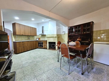 Moradia T3 para Venda em Santa Barbara de Padrões