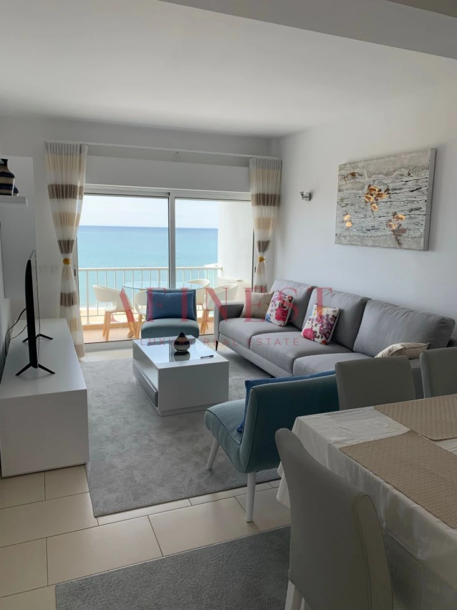 Apartamento T3 para Arrendamento em Quarteira Foto 2