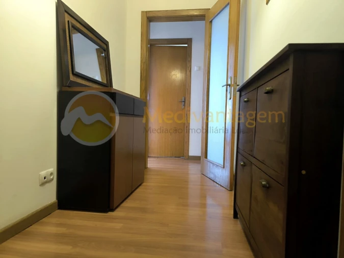Apartamento T2 para Venda em Benfica Foto 9