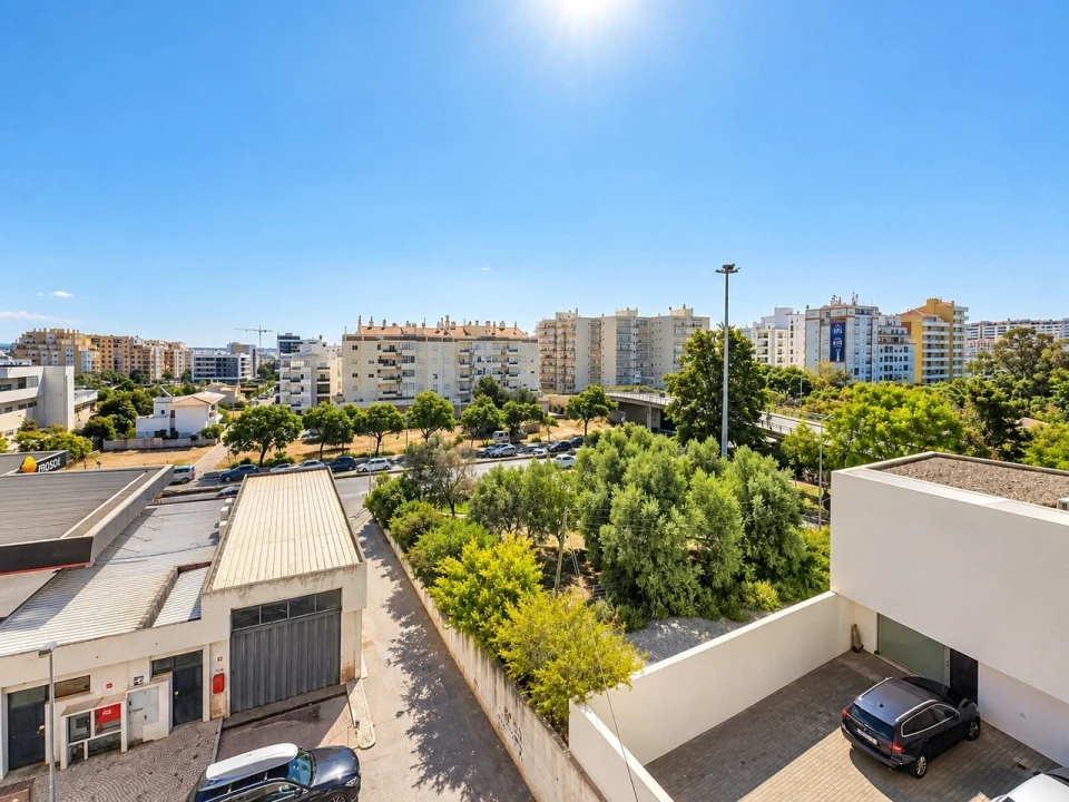 Apartamento T3 para Venda em Portimão Foto 13