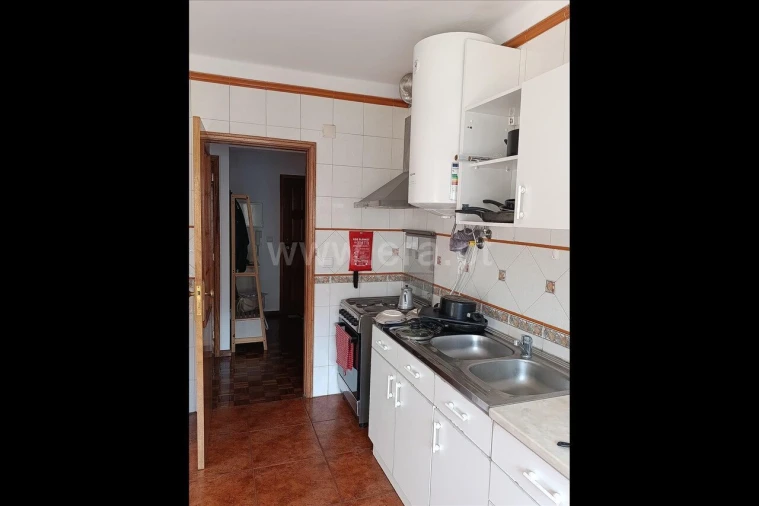 Apartamento T4 para Venda em Covilhã e Canhoso Foto 5