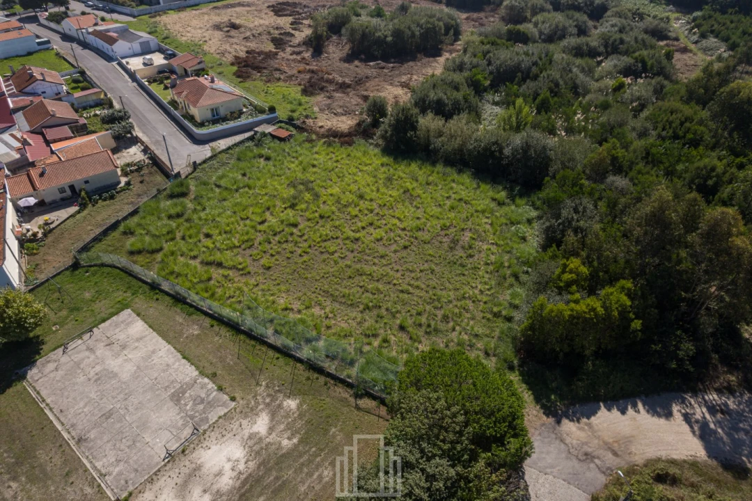 Terreno para Venda em Esmoriz Foto 3