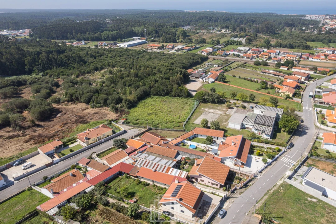 Terreno para Venda em Esmoriz Foto 12