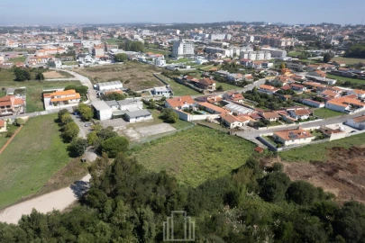 Terreno para Venda em Esmoriz