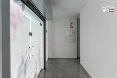 Loja para Arrendamento em Fatima