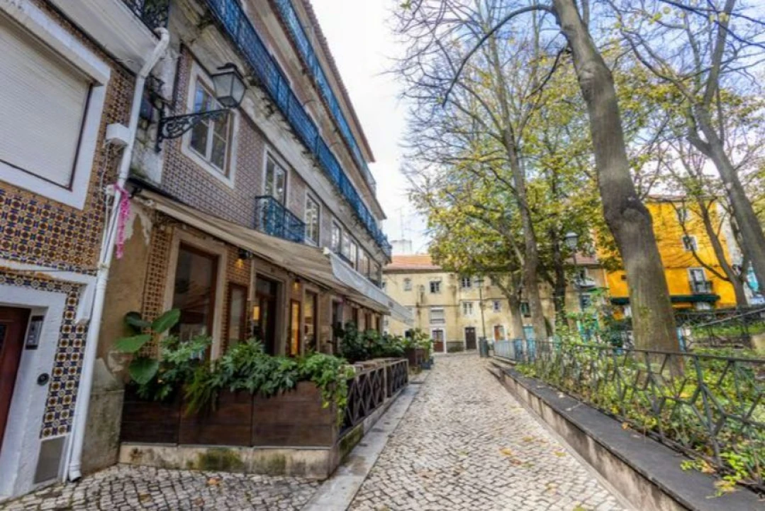 Apartamento T2 para Venda em Beato Foto 8