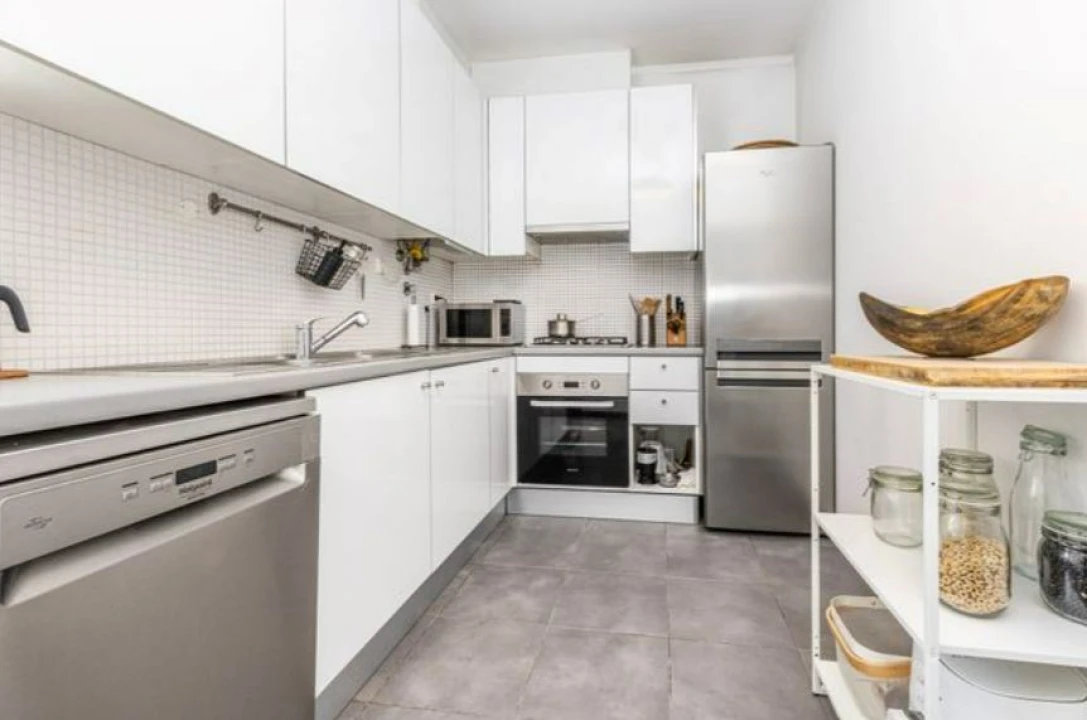 Apartamento T2 para Venda em Beato Foto 17