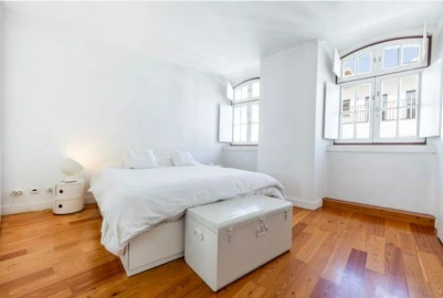 Apartamento T2 para Venda em Beato