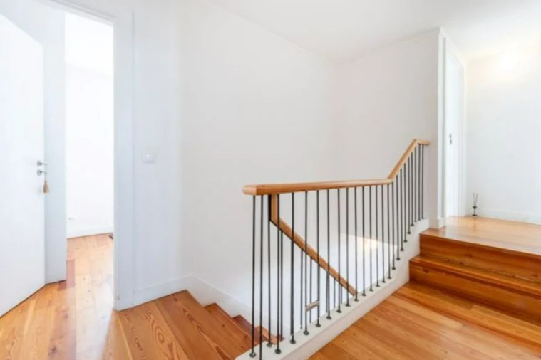 Apartamento T2 para Venda em Beato Foto 3