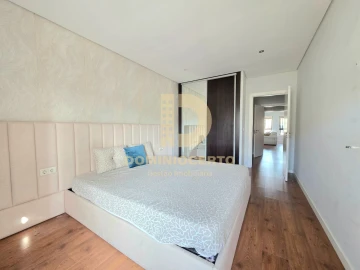 Apartamento T2 para Venda em Fânzeres e São Pedro da Cova