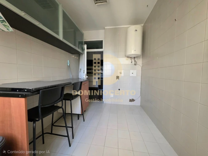Apartamento T2 para Venda em Fânzeres e São Pedro da Cova Foto 24