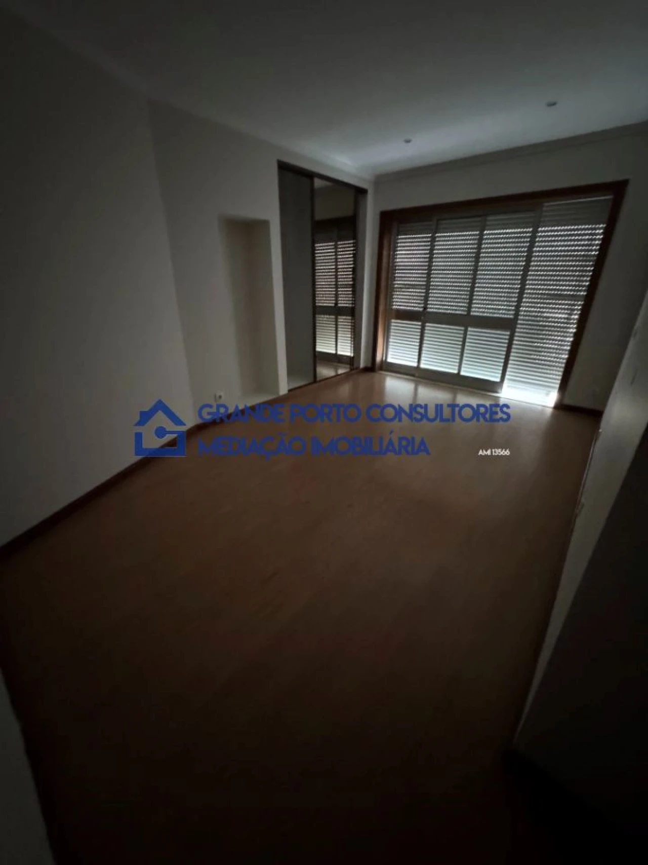Apartamento T3 para Arrendamento em Aldoar, Foz do Douro e Nevogilde Foto 7