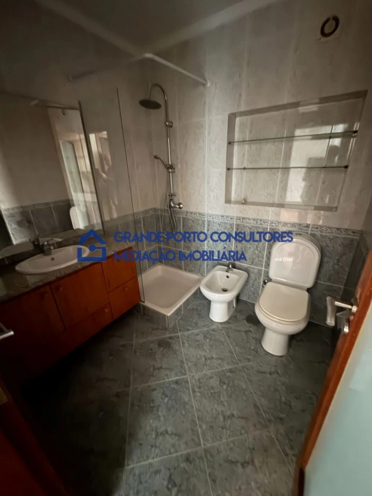 Apartamento T3 para Arrendamento em Aldoar, Foz do Douro e Nevogilde Foto 9