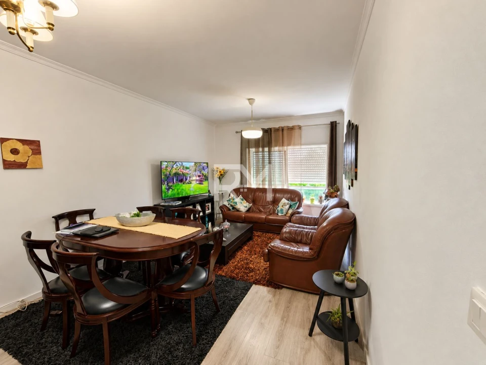 Apartamento T1 para Venda em Baltar Foto 4
