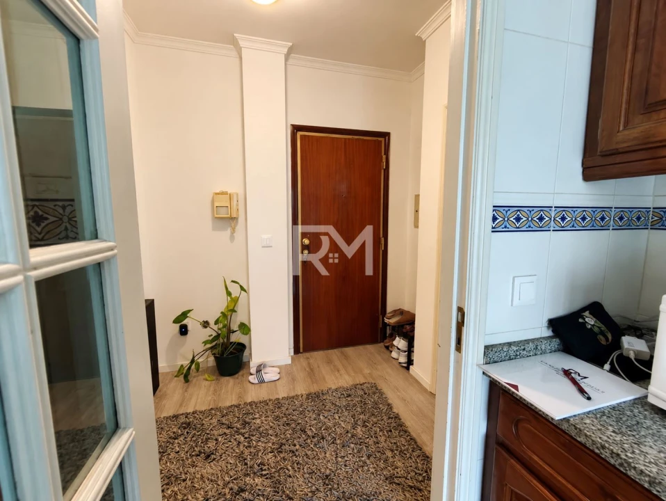 Apartamento T1 para Venda em Baltar Foto 9